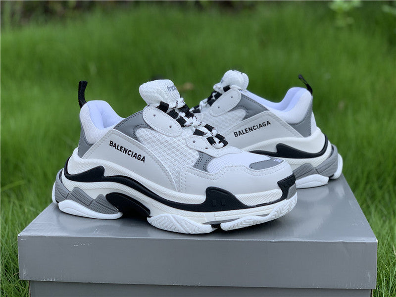Balenciaga shoes Style 383 - top view showing design