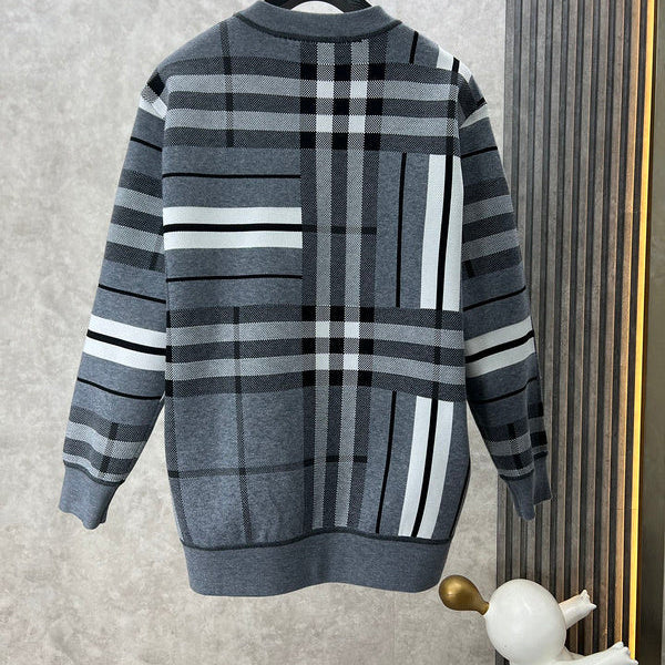 Close-up detail view of Burberry luxury piece style No.334