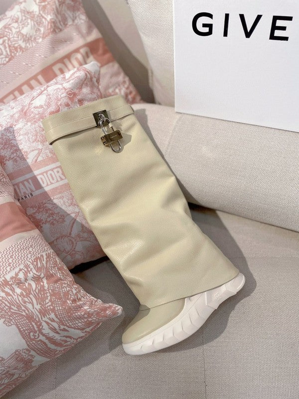 Givenchy shoes Style 174 - side profile detail