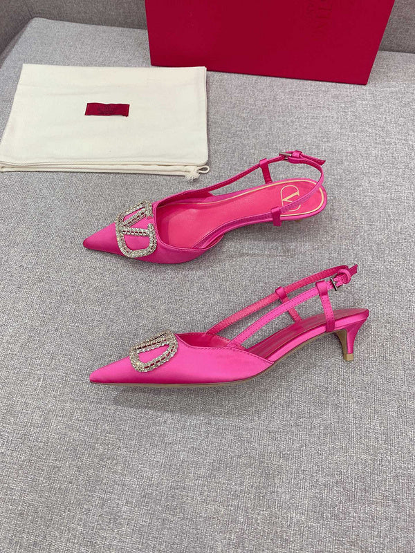 Side profile view of Valentino Garavani luxury piece style No.207