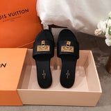 Full silhouette view of Louis Vuitton luxury piece style No.024