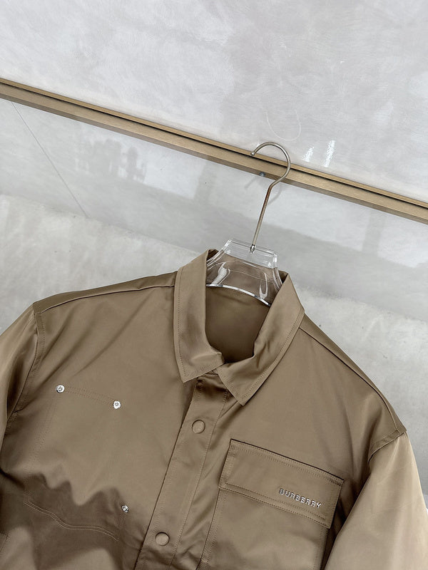 Back view of Burberry luxury piece style No.489