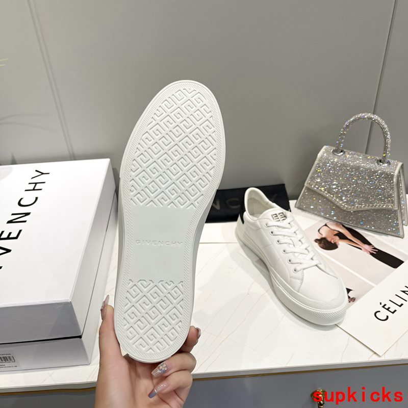 Givenchy shoes Style 108 - logo and branding close-up