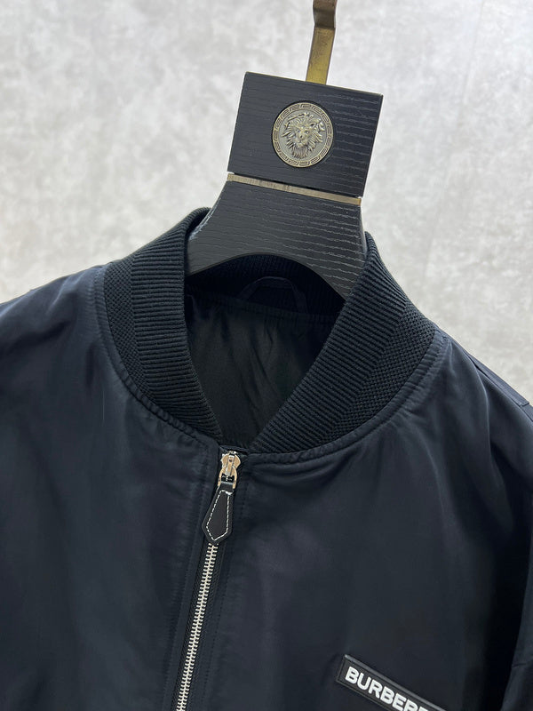 Back view of Burberry luxury piece style No.543
