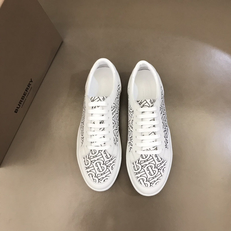 Burberry shoes Style 244 - logo and branding close-up