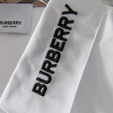 Styling view of Burberry luxury piece style No.041