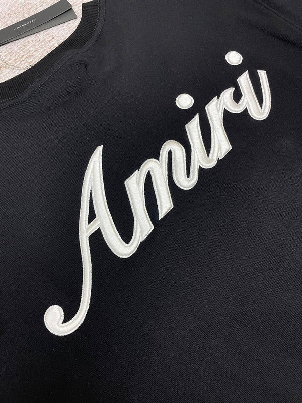 Styling view of Amiri luxury piece style No.010
