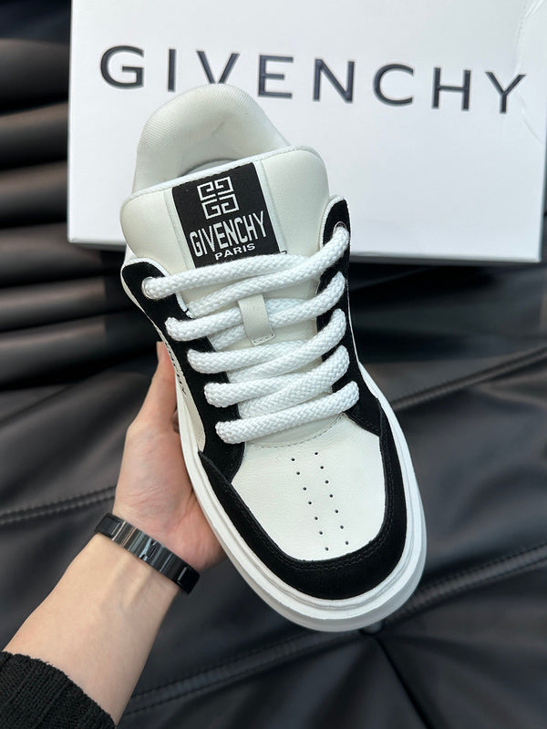 Givenchy shoes Style 181 - sole and craftsmanship detail