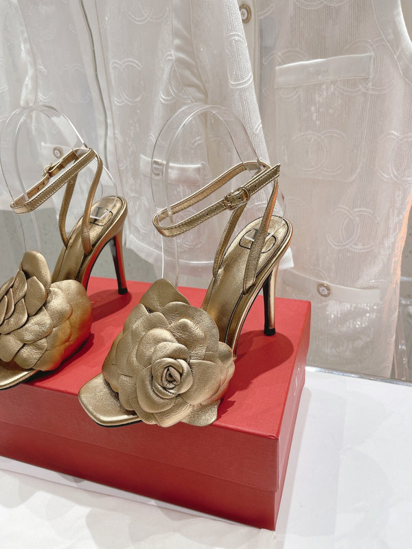 Close-up detail view of Valentino Garavani luxury piece style No.246