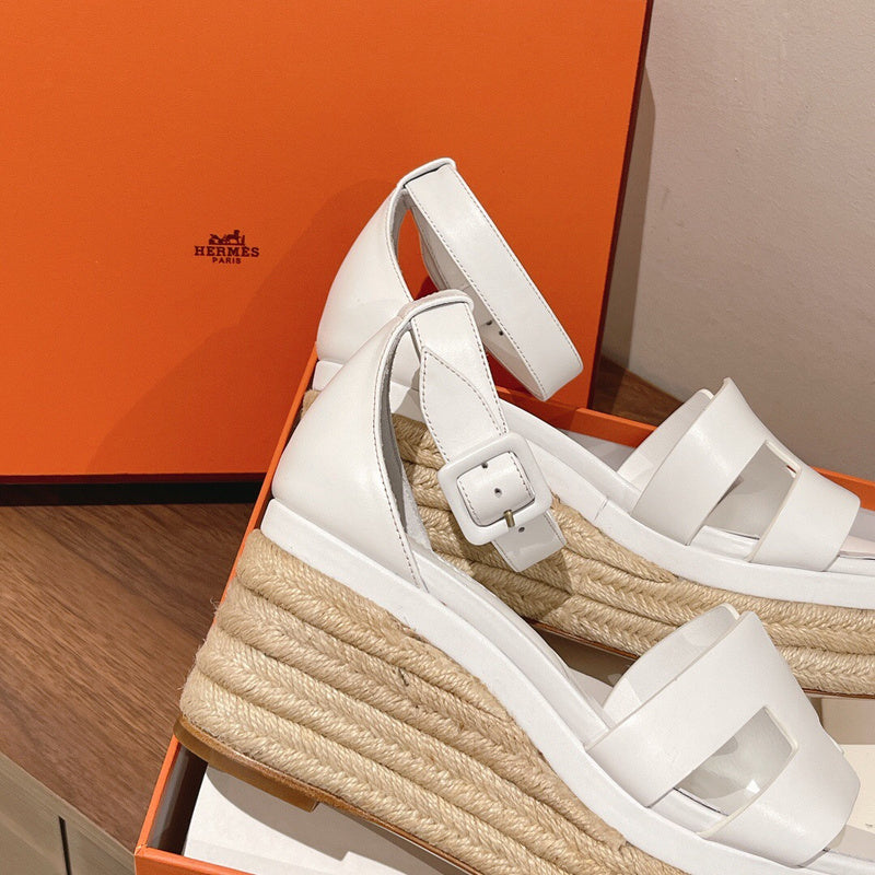 Hermès White Loafer Flats - Sole Detail View