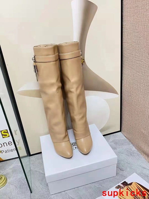 Givenchy shoes Style 118 - packaging and accessories