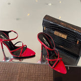 Three-quarter angle view of Saint Laurent luxury piece style No.080