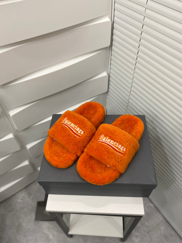 Balenciaga shoes Style 090 - packaging and accessories