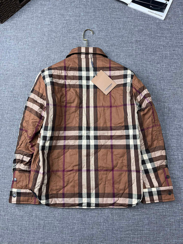 Front view of Burberry luxury piece style No.475