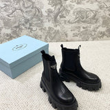 Full silhouette view of Prada luxury piece style No.131