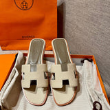 Hermès Beige Platform Sandals - Back View