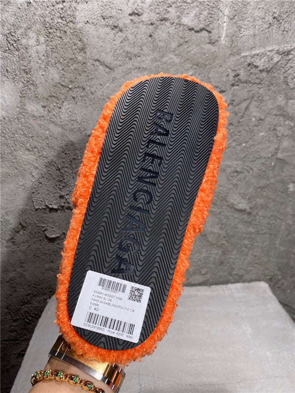 Balenciaga sandals Style 136 - logo and branding close-up