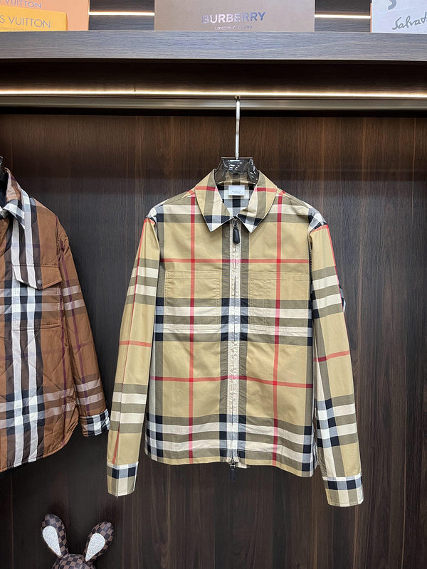 Side profile view of Burberry luxury piece style No.381
