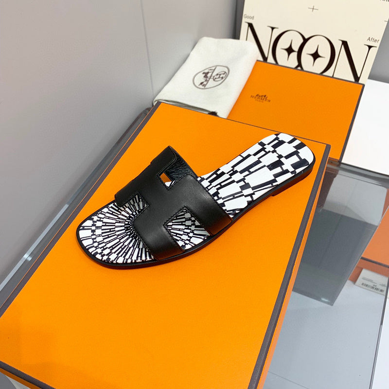 Hermes sandals Style 195 - packaging and accessories