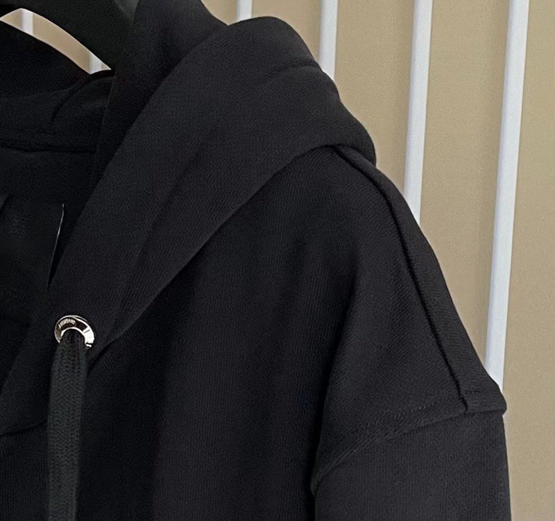 Styling view of Givenchy luxury piece style No.173