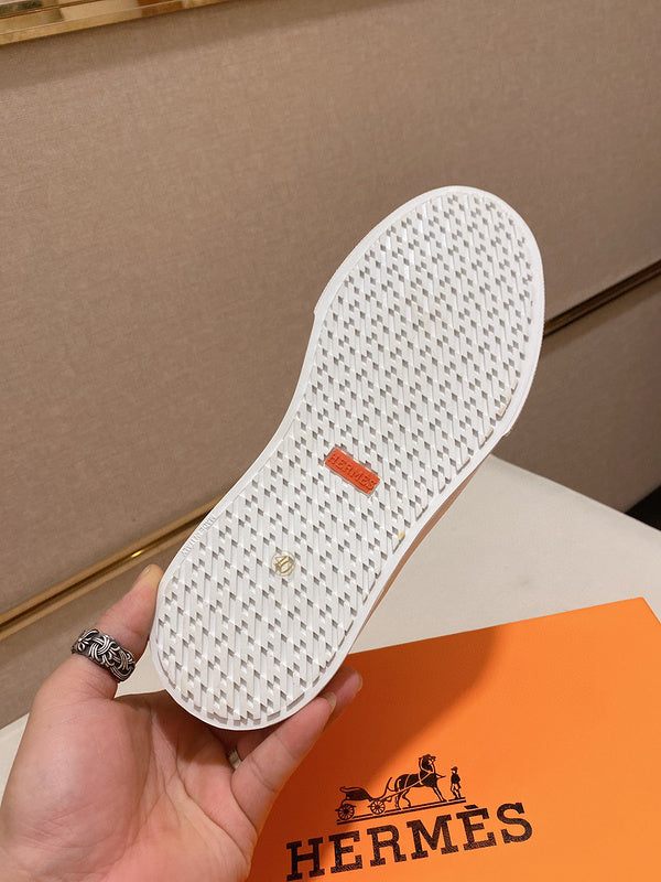 Hermes shoes Style 215 - back heel detail