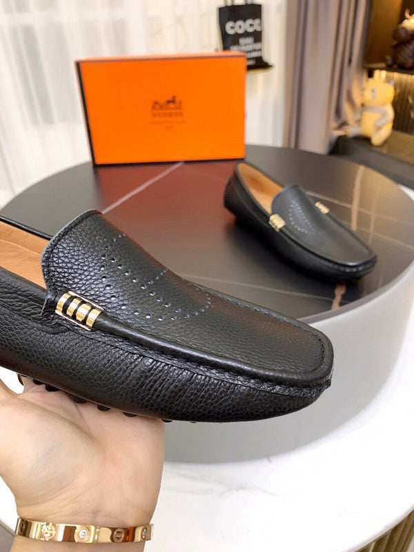 Hermes shoes Style 046 - sole and craftsmanship detail