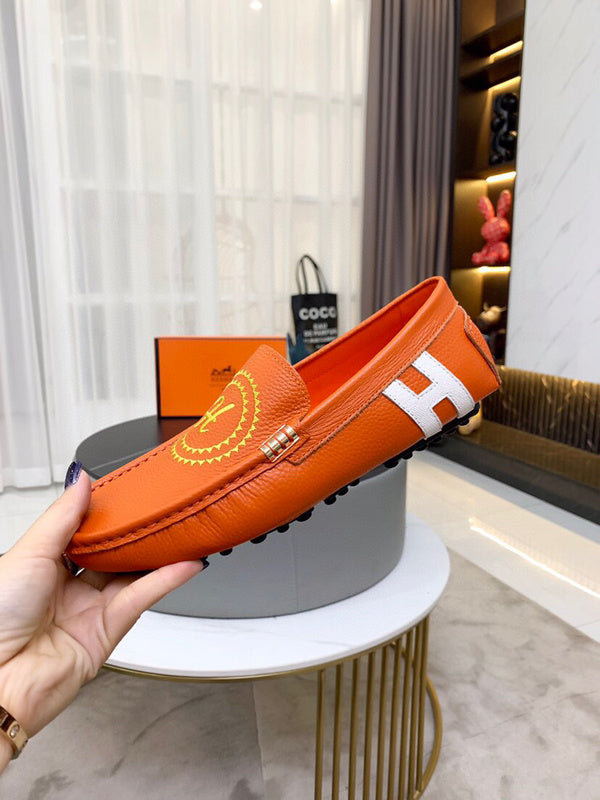 Hermès Burgundy Slip-On Sneakers - Heel Detail View