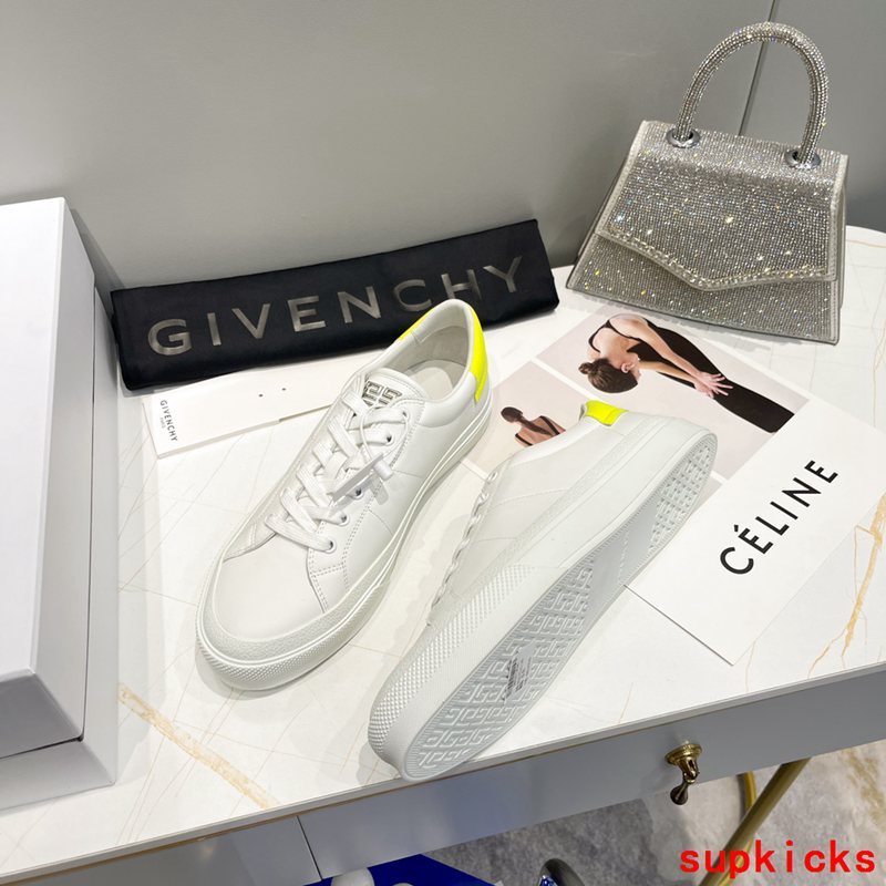 Givenchy shoes Style 110 - sole and craftsmanship detail