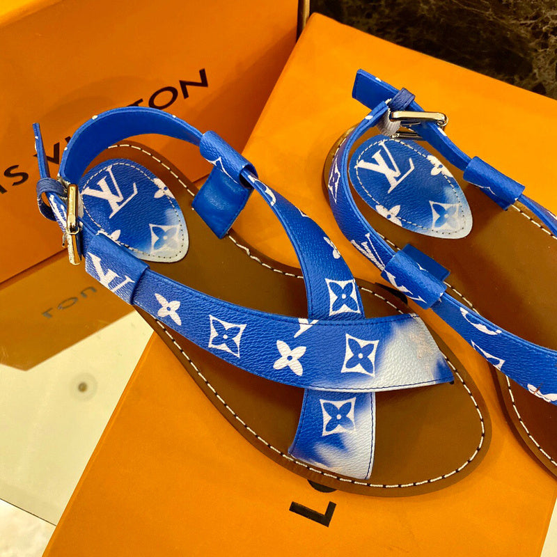 Back view of Louis Vuitton luxury piece style No.095