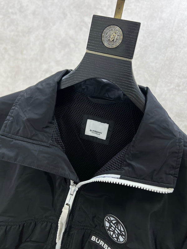 Back view of Burberry luxury piece style No.351