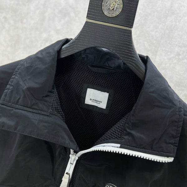 Back view of Burberry luxury piece style No.351