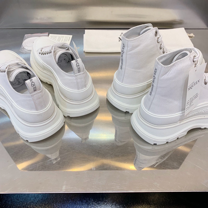 Alexander McQueen shoes Style 297 - packaging and accessories