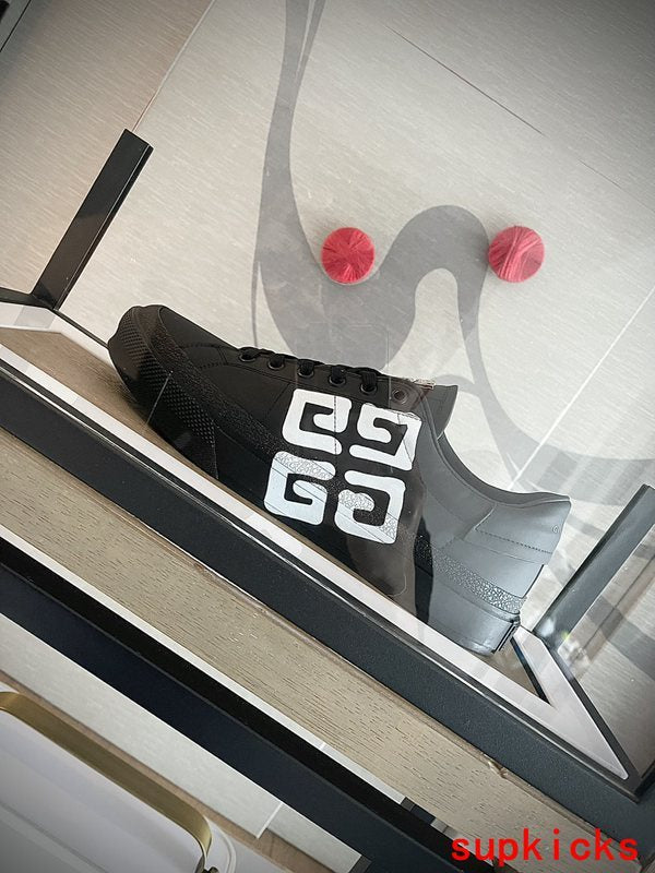Givenchy shoes Style 001 - packaging and accessories