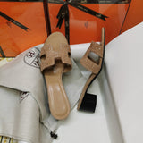 Hermes sandals Style 143 - sole and craftsmanship detail
