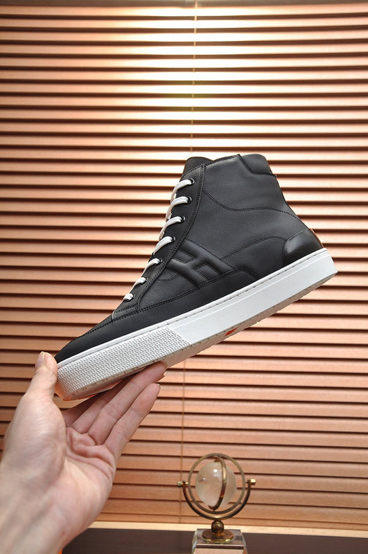 Hermès Black Slip-On Sneakers - Sole Detail View