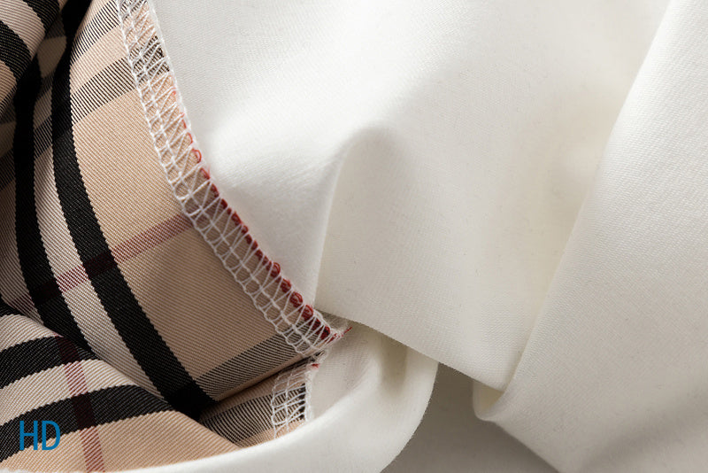 Side profile view of Burberry luxury piece style No.347