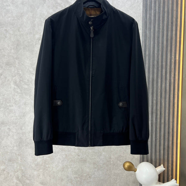 Front view of Burberry luxury piece style No.364