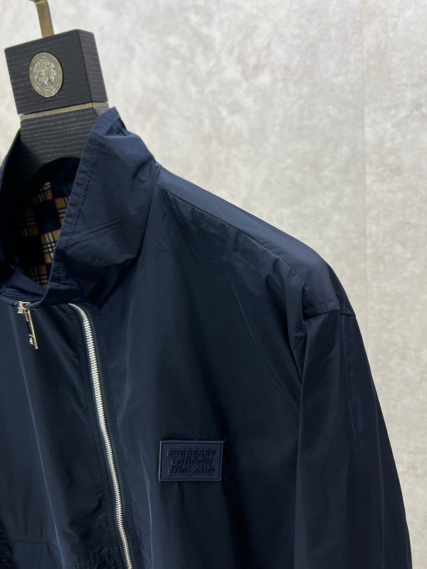 Three-quarter angle view of Burberry luxury piece style No.407