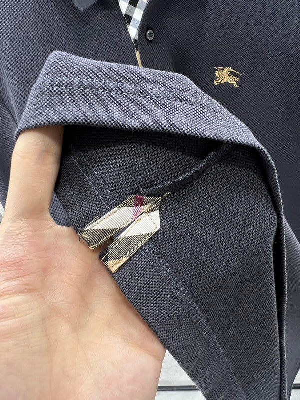 Styling view of Burberry luxury piece style No.393