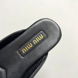 Back view of Miu Miu luxury piece style No.088