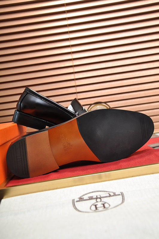 Hermes shoes Style 057 - logo and branding close-up