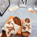 Louis Vuitton shoes Style 344 - back heel detail