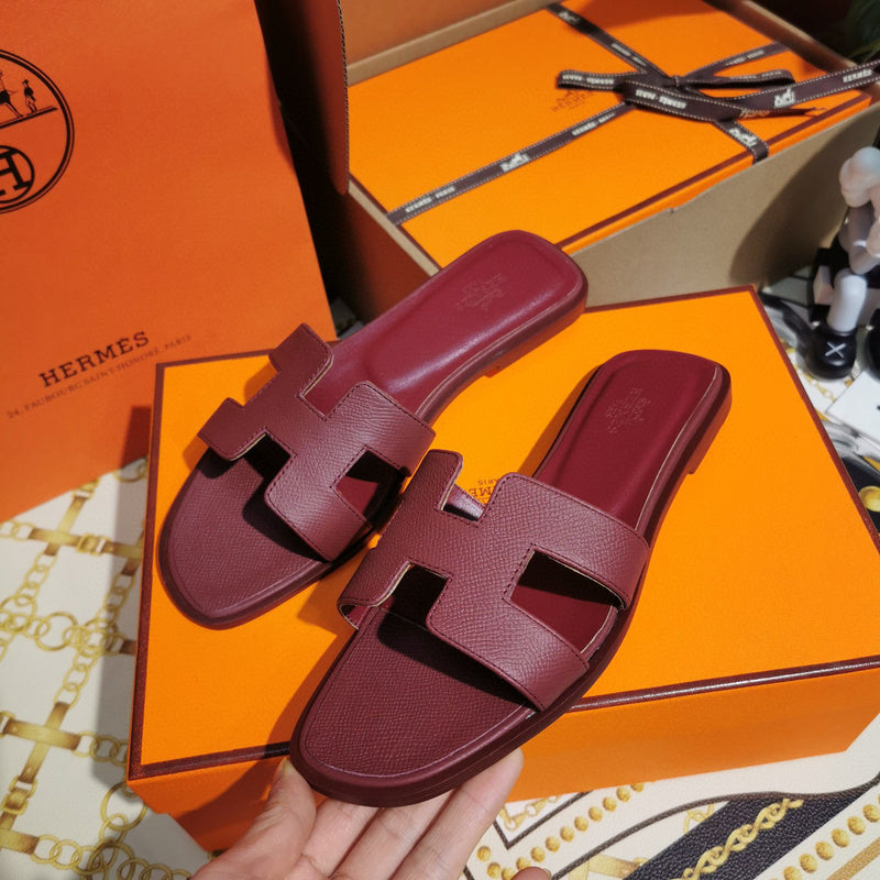 Hermes sandals Style 092 - styled lifestyle view