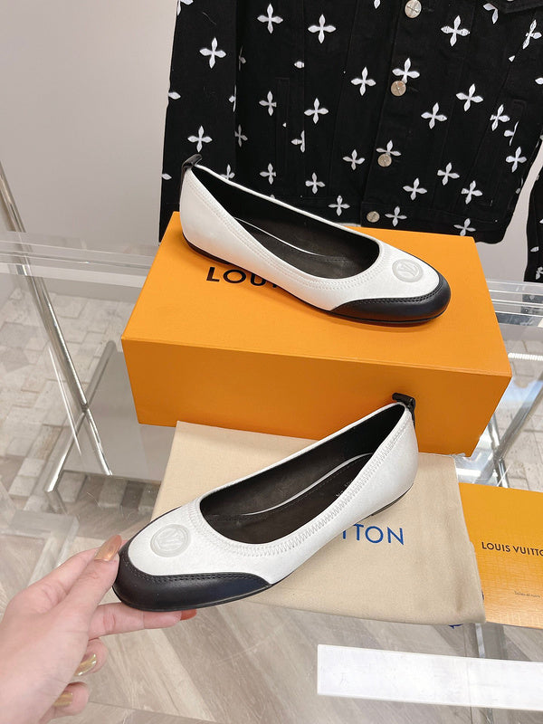 Louis Vuitton shoes Style 351 - true-to-life color detail