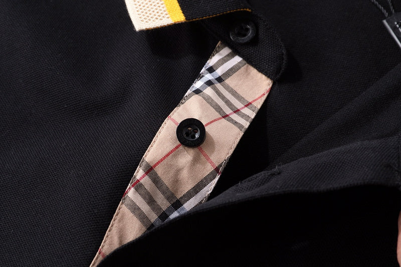 Texture and finish detail of Burberry luxury piece style No.348