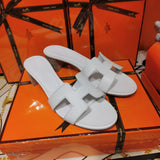 Hermes sandals Style 014 - sole and craftsmanship detail
