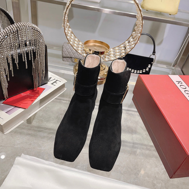 Roger Vivier shoes front view designer style