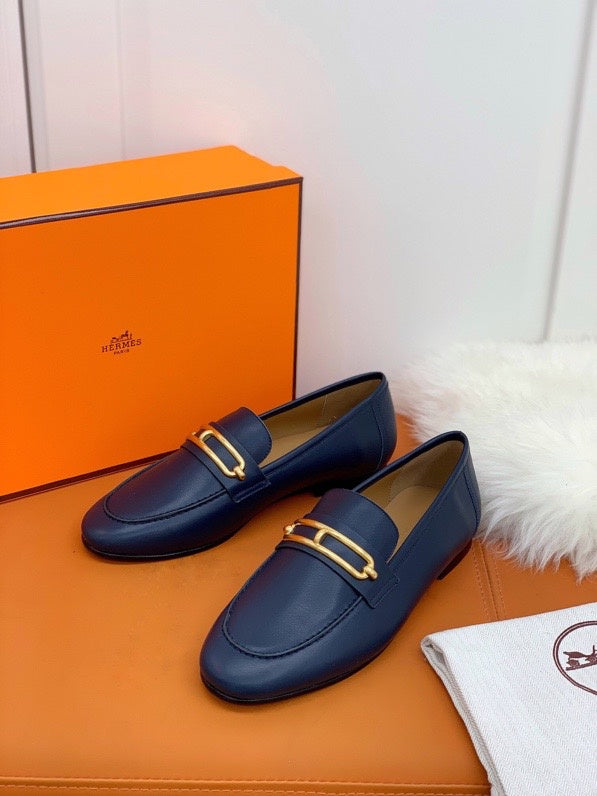 Hermès White Ankle Boots - Side Profile View