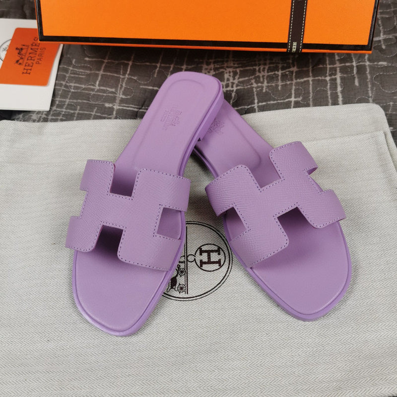 Hermes sandals Style 007 - top view showing design