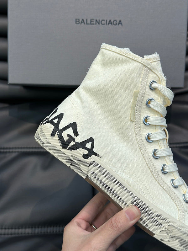 Balenciaga Camel Block Heel Pumps - Heel Detail View